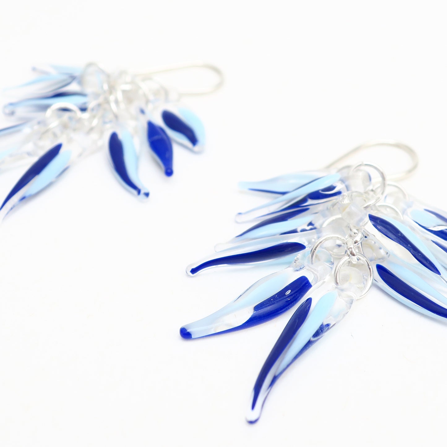 Aretes largos de cristal de Murano Nudib