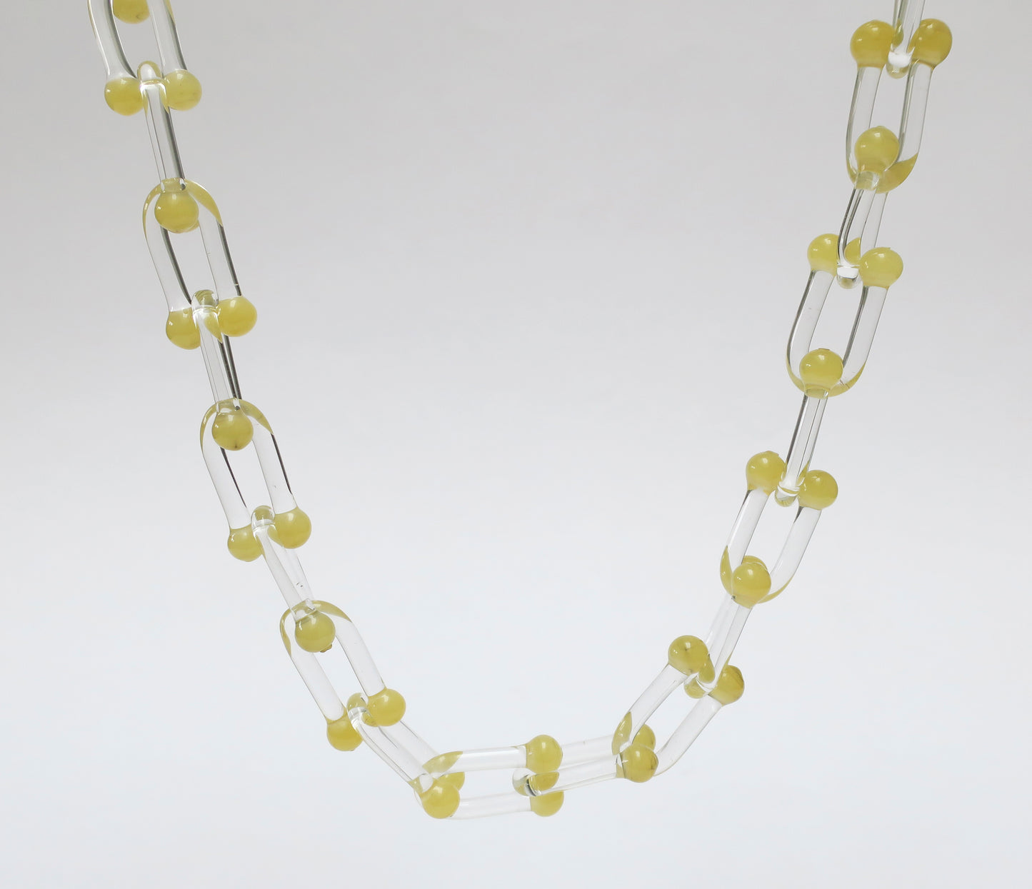 Cadena de cristal Ü